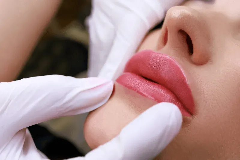 Lip blush enhances the natural color and shape of the lips, providing a soft, tinted look with long-lasting results.